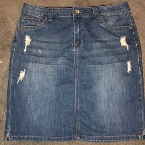 Denim skirt